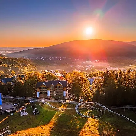 Otel Forest Park & 4*